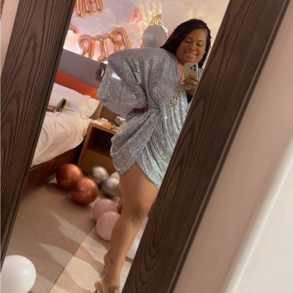 Silver Sequin Mini Dress - Picture 4 of 4